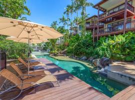 The Point Villa 10, holiday home in Port Douglas