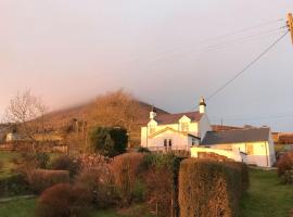 Gorffwysfa Cottage, Garnfadryn, nr Abersoch، فندق في Dinas