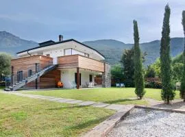 La Villa del lago