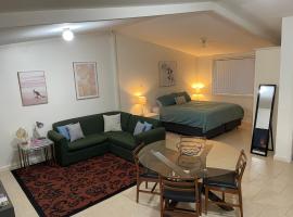Comfortable and well equipped Studio Apartment in Mudgee - Rest Easy Mudgee Studio, hotel in Mudgee