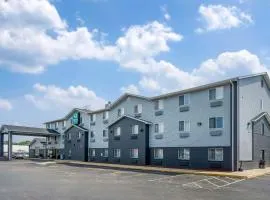 Quality Inn & Suites Delaware