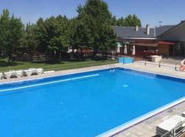 Hotel Lasa Sport, hotel en Valladolid