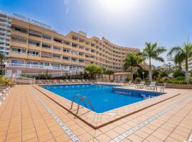 Apartamentos Borinquen, romantic hotel in Playa de las Americas