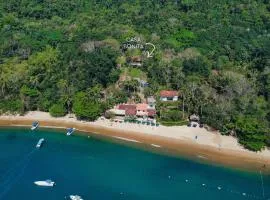 CASA PARAISO full house rent with amazing sea view, Ilha Grande