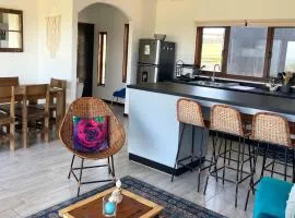 Casa Catrianca, Punta de Lobos