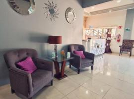 Noas Hotel, hotel i Matamoros