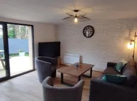 Charmante maison de campagne, avec jardin, vue rivière, 15 min Cabourg