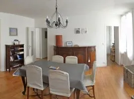 Appartement T3 Confortable à 300m Plage, Terrasse, Proche Commerces et Marché Central - FR-1-71-51