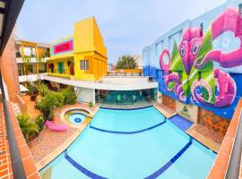 Hotel Millenium Victoria Plaza, hotel poblíž Mezinárodní letiště Camilo Daza - CUC, Cúcuta