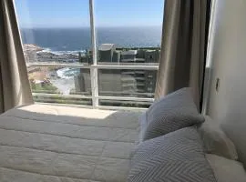 Studio luminoso, acogedor, maravillosa vista al mar primera línea la mejor ubicación de Reñaca y playas