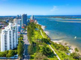 Crystal Bay On The Broadwater, hotel in Gold Coast
