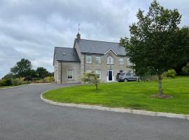 Cushenny House. A haven in the Orchard County., hotel in Portadown