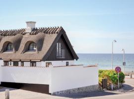 Amazing Home In Vejby With House Sea View、Vejbyのラグジュアリーホテル
