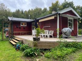 Hörby Äspinge Cosy Forrest Cabin, vacation home in Kylestorp