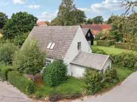 Awesome Home In Sams With Wifi, holiday rental in Nordby