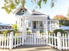 Historic Luxury Queen Anne Victorian