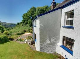 2 bed rural retreat nestled in the heart of Exmoor, hôtel à Parracombe