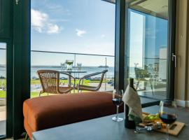 Shoreline Apartments, budget hotel in Galway