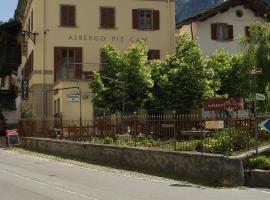 Albergo Piz Cam, hotel with parking in Vicosoprano