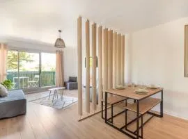 Idéal familles ou pros studio 4 pers à Talence, proche tram et Bordeaux centre