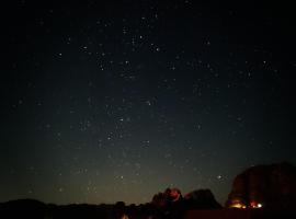 Bedouin Bunch Camp, luxury tent in Wadi Rum