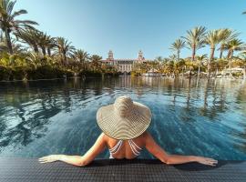 Unique Club at Lopesan Costa Meloneras Resort, resort a Maspalomas