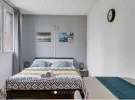 50 m2 dans un cadre calme et vert, hotel Franconville-ban