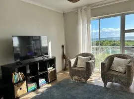 Bella Casa - Seaview-Beach Club Apartment