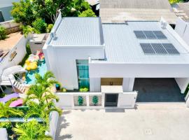 Napa Pool Villa Pattaya