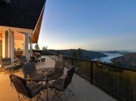 Above It All Estate, cottage in Shawnigan Lake