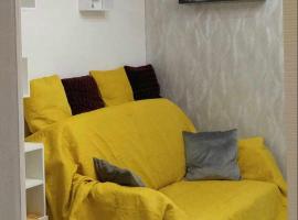 Colorfull Experience in Hause built 1910 Fast free WiFi Free Parking – apartament w mieście Priedkalne