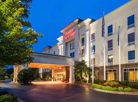 Hampton Inn & Suites Clinton, motel en Clinton