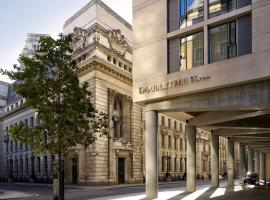 DoubleTree by Hilton Hotel London - Tower of London, hotel in London