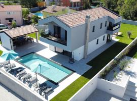 Villa Istra Relax Sapphire – willa w mieście Rebići