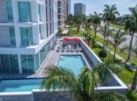 Hilton Garden Inn West Palm Beach I95 Outlets, hotel near Palm Beach International Airport - PBI, 