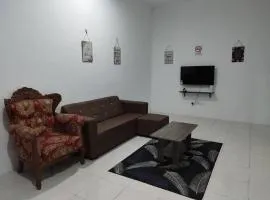 Homestay Bajet di Taman Koperat Putera Bukit Kluang, Terengganu