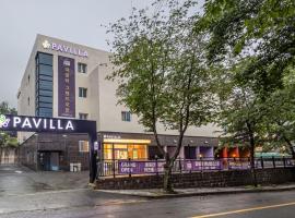 Pavilla Hotel، فندق في ألسان