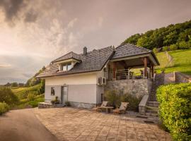 Holiday home in Smarjeske Toplice - Kranjska Krain 45723, hotel en Smarjeske Toplice