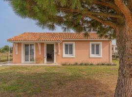 le pin franc, holiday home in Valeyrac