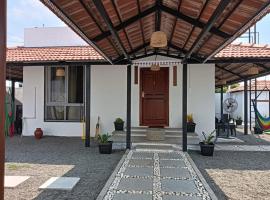 Serene Pool Villa, ξενοδοχείο σε Karumattampatti