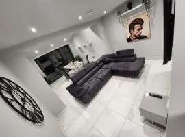 Billie Island apartments