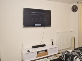 Professional Studio Appartment, Hotel in Bobigny