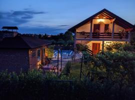 Wisteria Lodge, semesterboende i Derventa