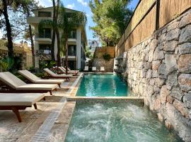 Esmahan Forest and Pool by Zehra Suites, feriebolig ved stranden i Marmaris