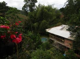 Alojamiento rural pájaros y flores, hotel en Los Andes