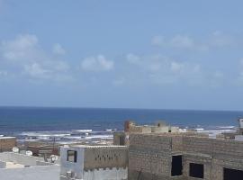 Superbe studio surplombant la plage de yoff A5, cheap hotel in Dakar