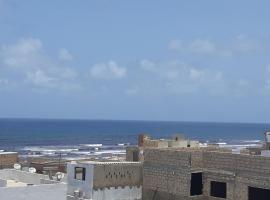 Superbe studio surplombant la plage de yoff A5, hotel en Dakar