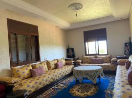 villa avec piscine à louer, hotel en Bir Jdid