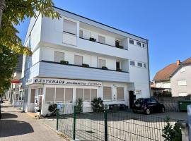 Gästehaus Rheinstetten Forchheim, hotel sa Rheinstetten