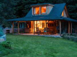 Domek Las Chill Us - w otoczeniu lasu i natury, przyjazny czworonogom